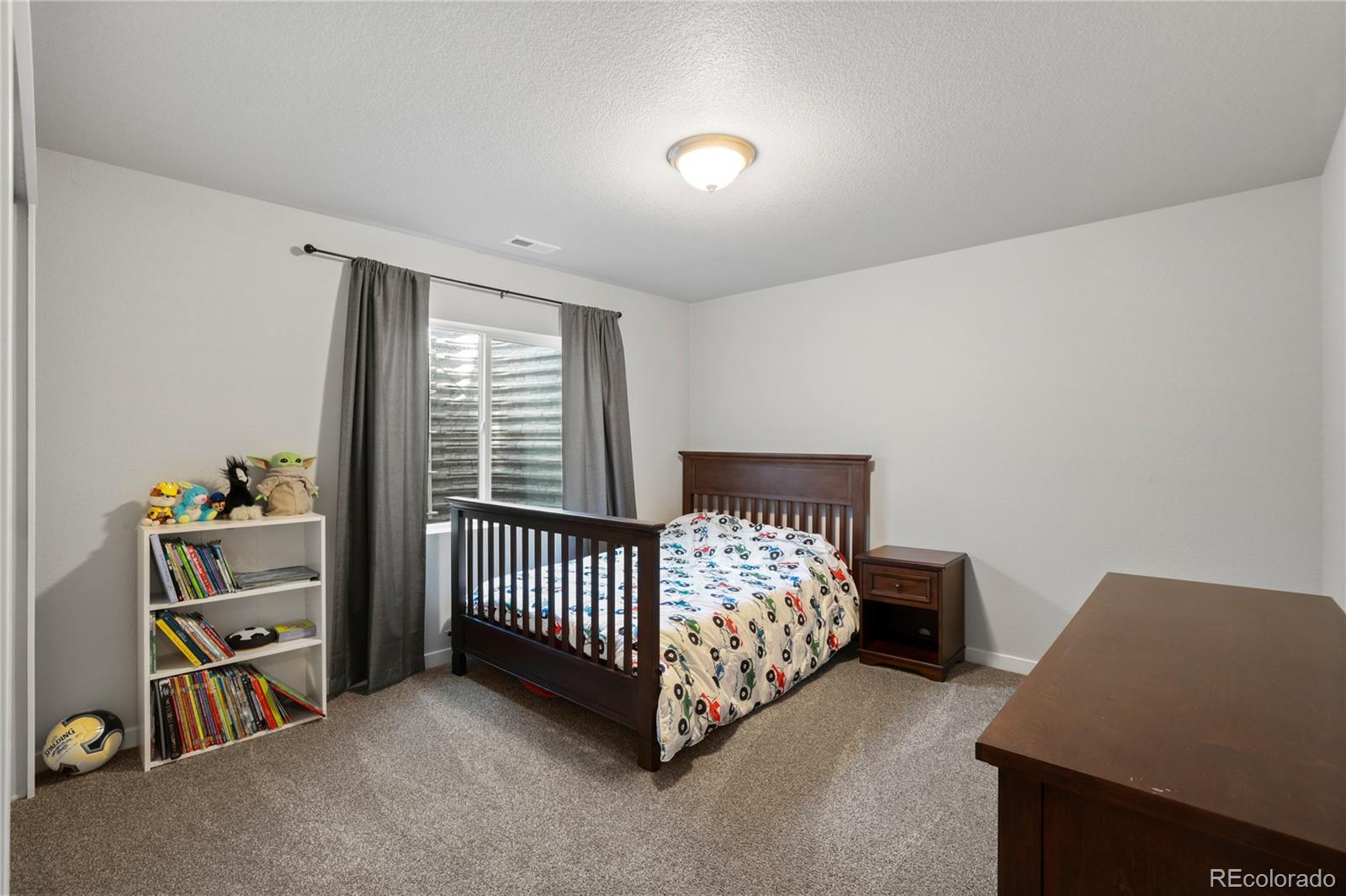 7372 Glen Forest Lane