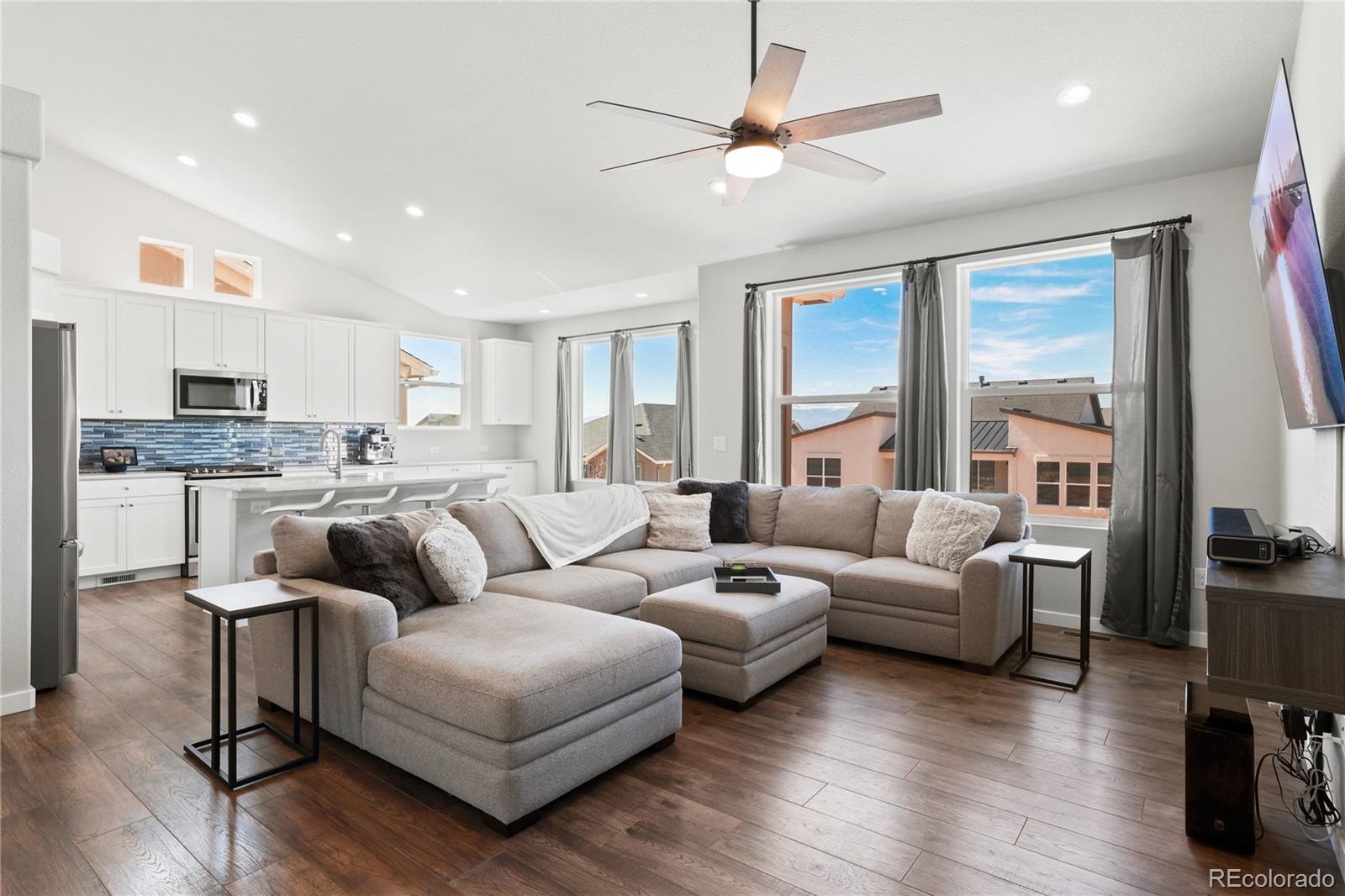 7372 Glen Forest Lane