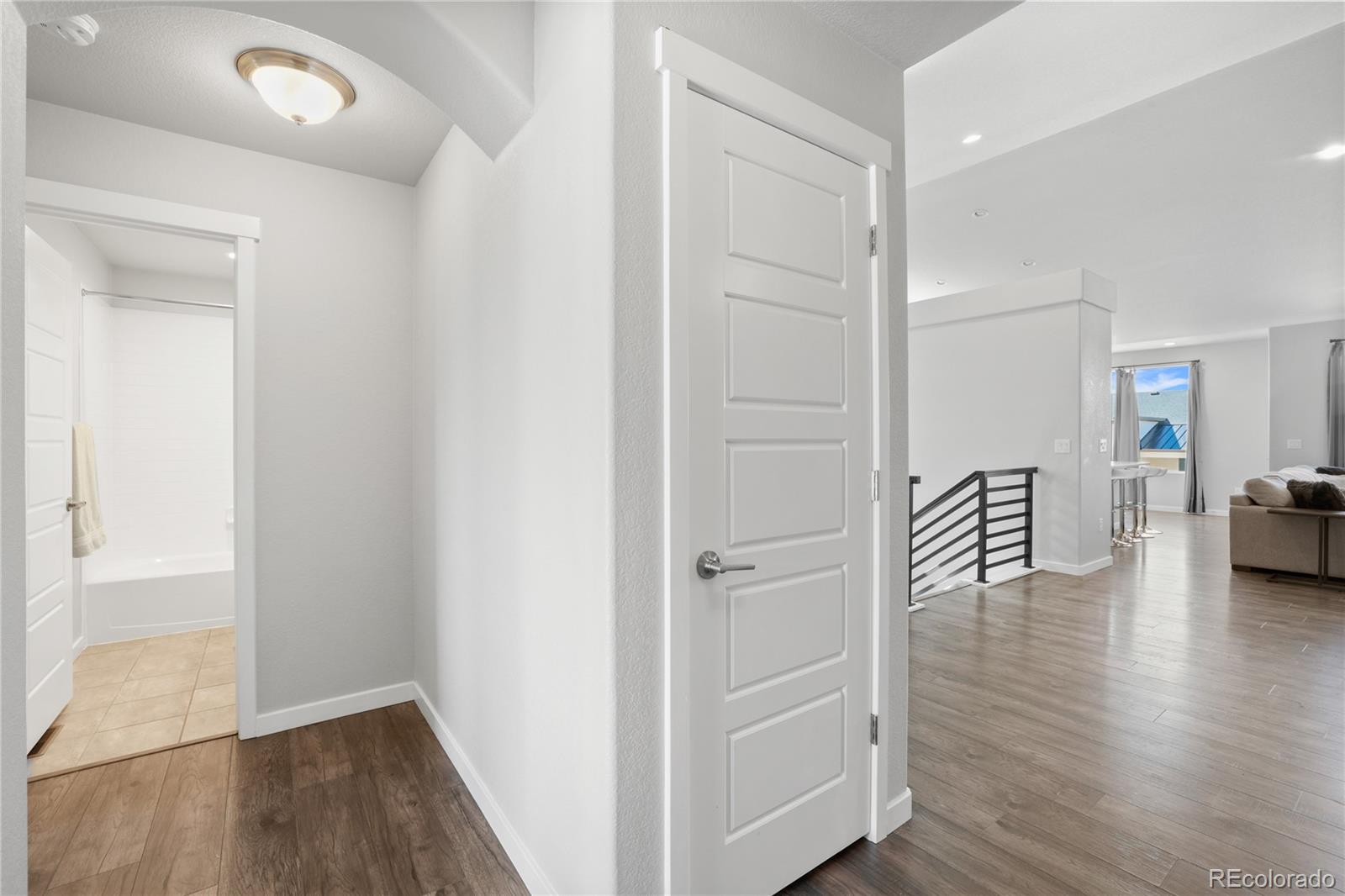 7372 Glen Forest Lane