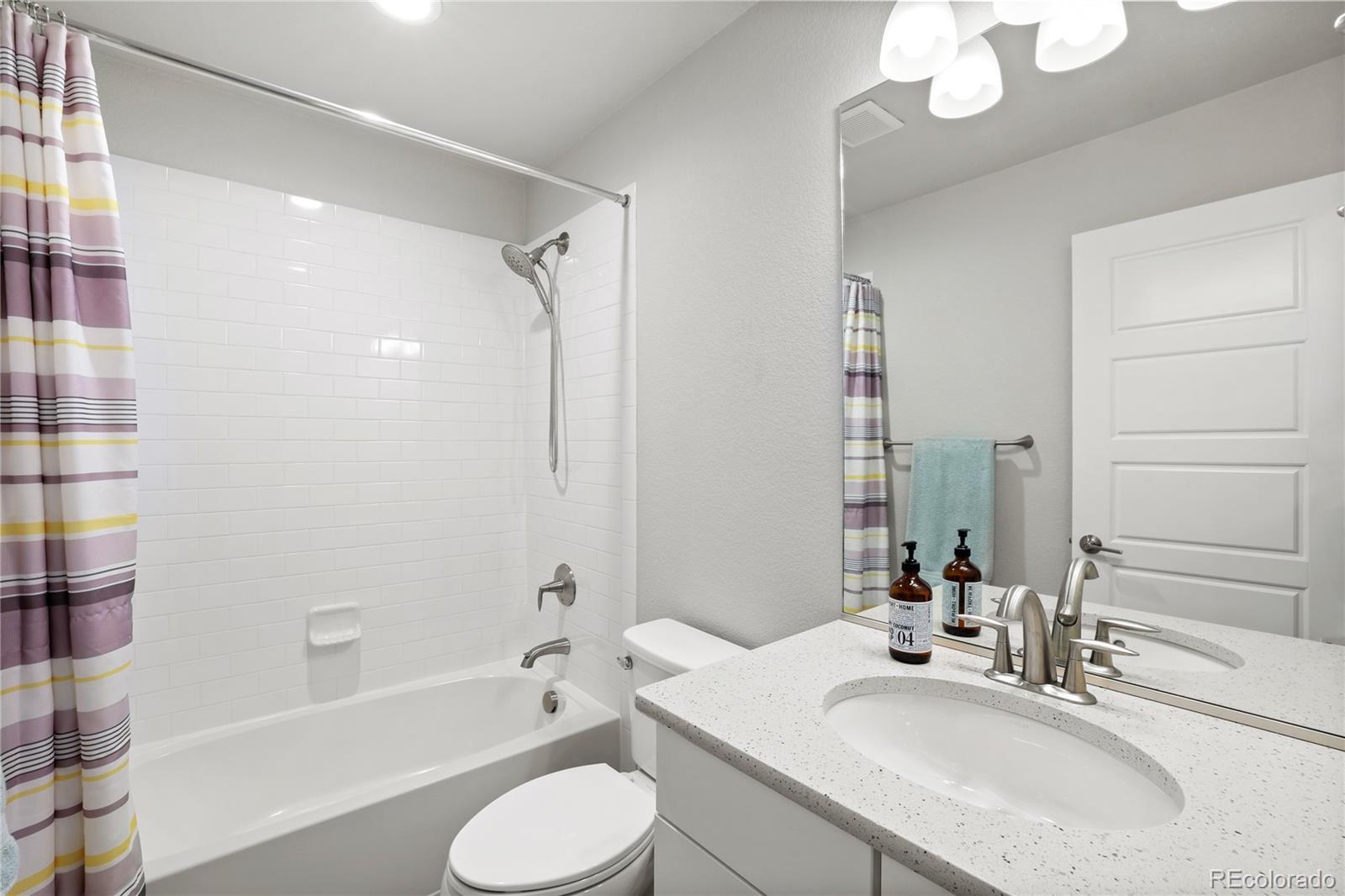 7372 Glen Forest Lane