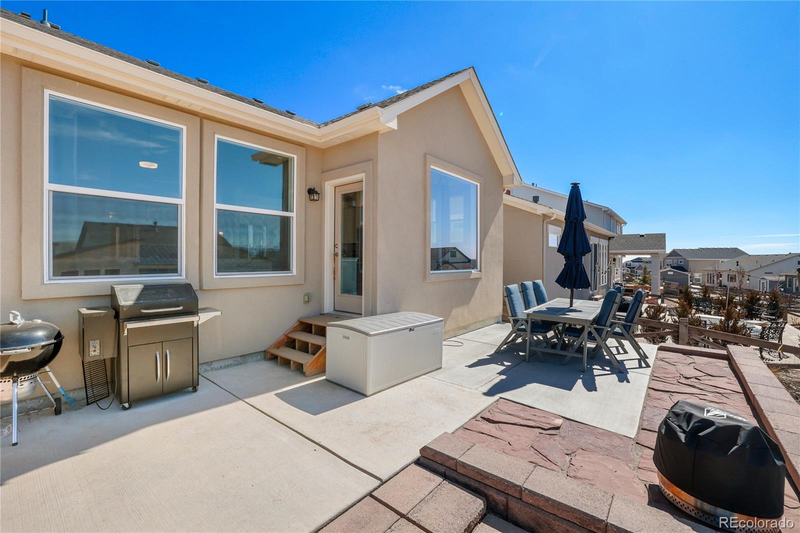 7372 Glen Forest Lane