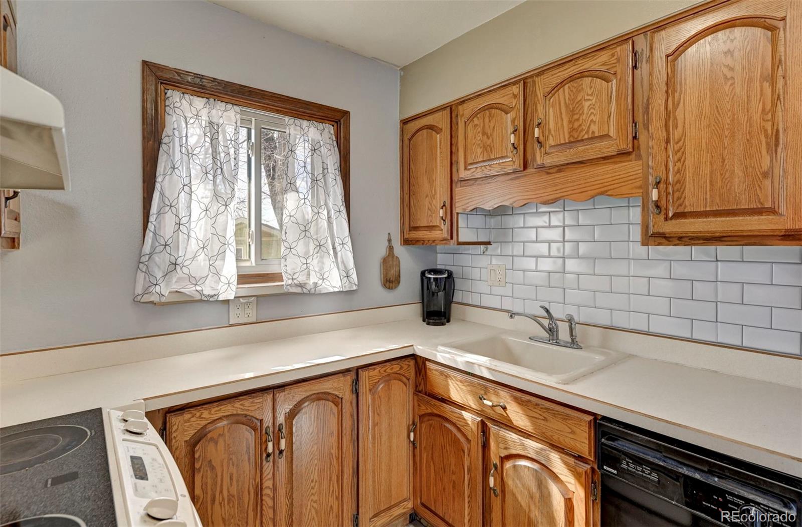 3907 Browning Avenue