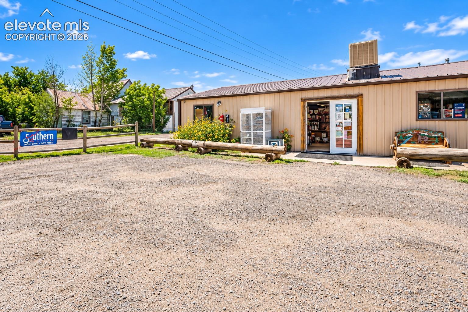 10240 Highway 86