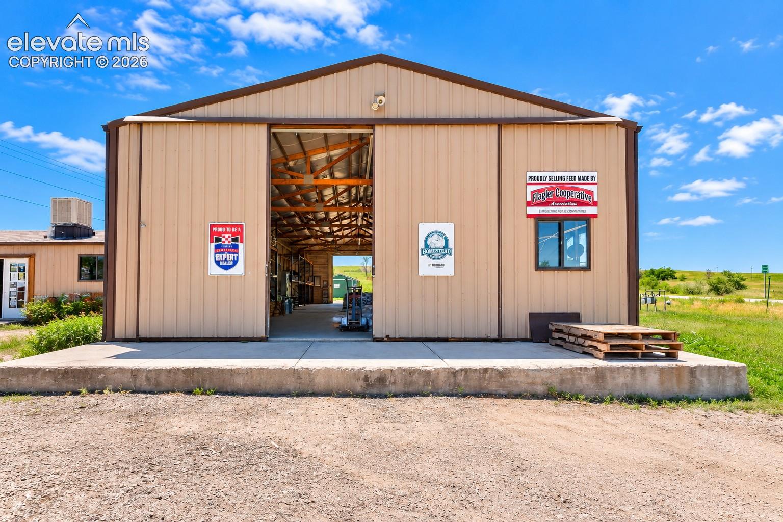 10240 Highway 86