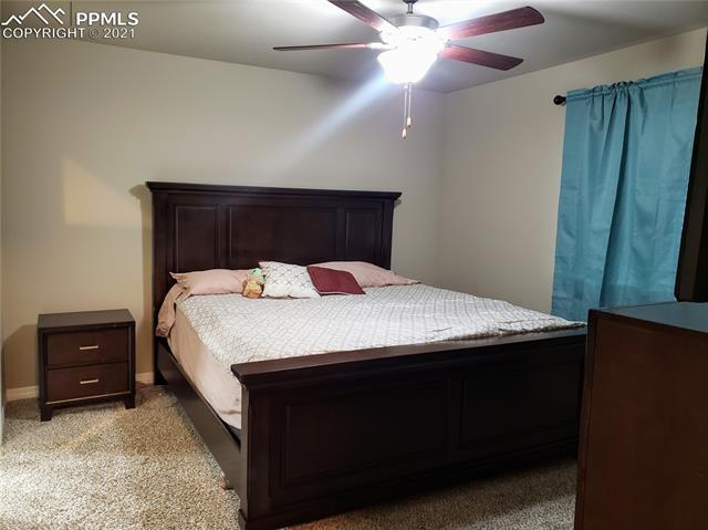 6046 Meadowbank Lane