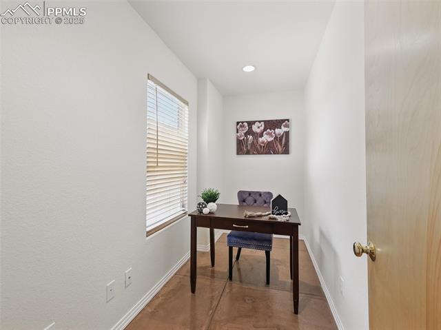 18 Taos Place