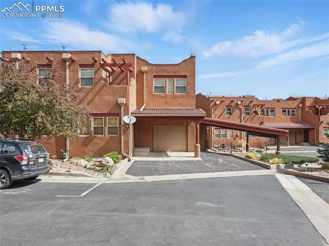 18 Taos Place