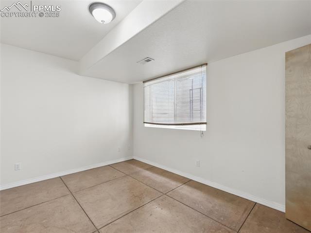 18 Taos Place