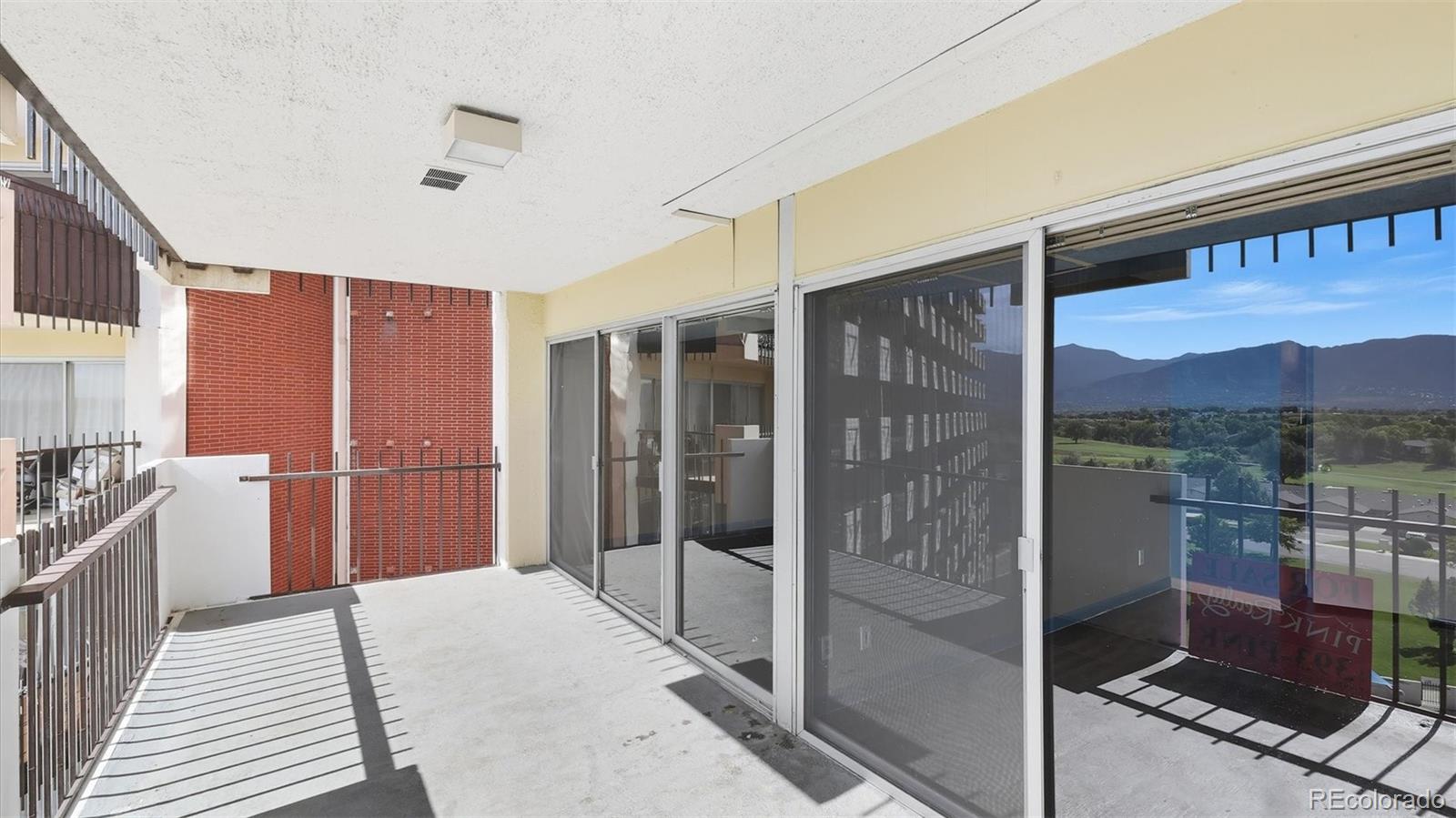 411 Lakewood Circle Unit: B709