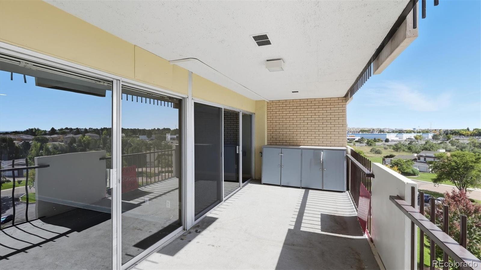 411 Lakewood Circle Unit: B709