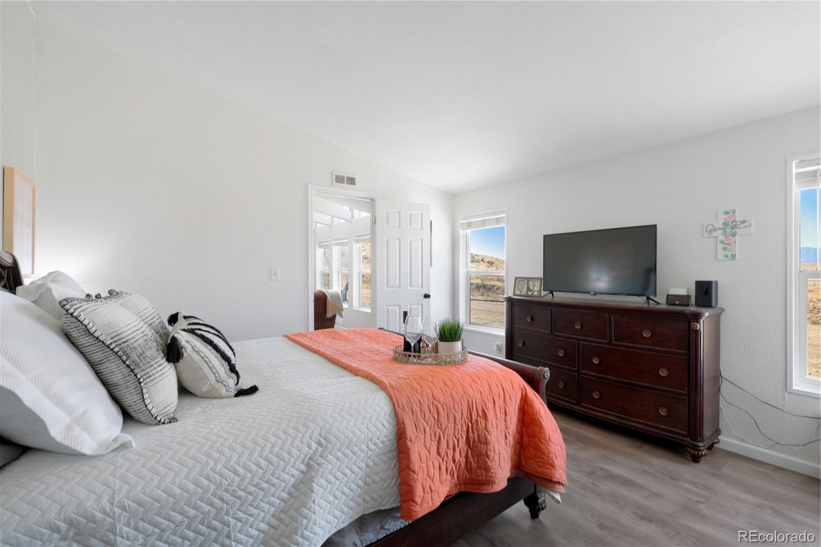 9415 Indian Village Heights