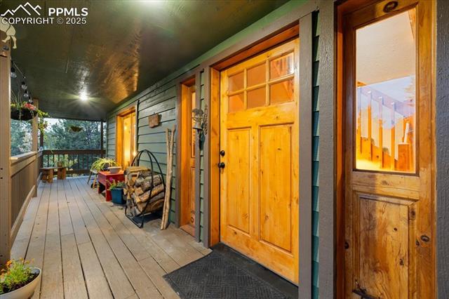 123 Maroon Lake Circle