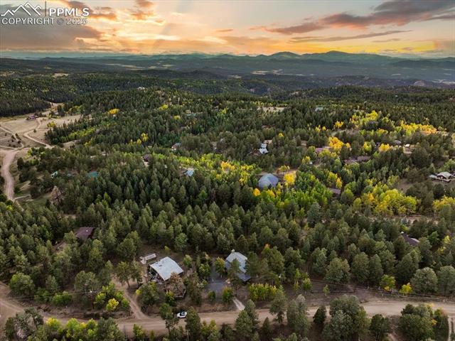 123 Maroon Lake Circle