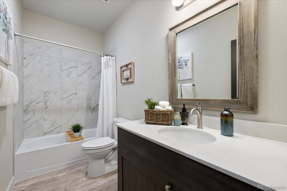 6986 MARSHBERN Court