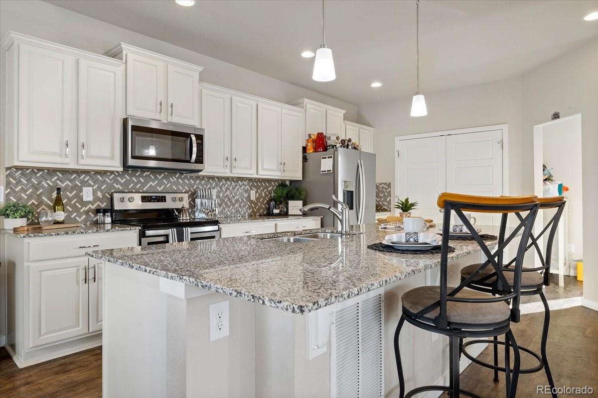 9246 Timberlake Loop