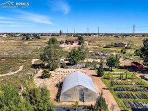 1115 E Holiday Drive