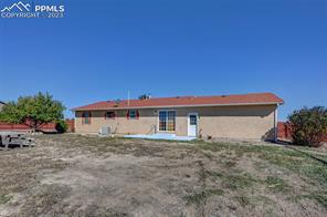 1154 E Paramount Drive