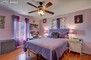 1154 E Paramount Drive