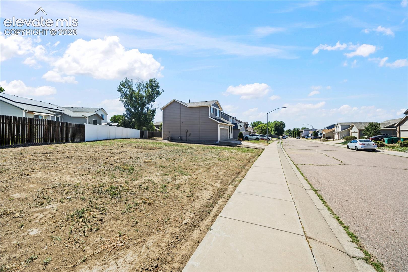 7636 Middle Bay Way