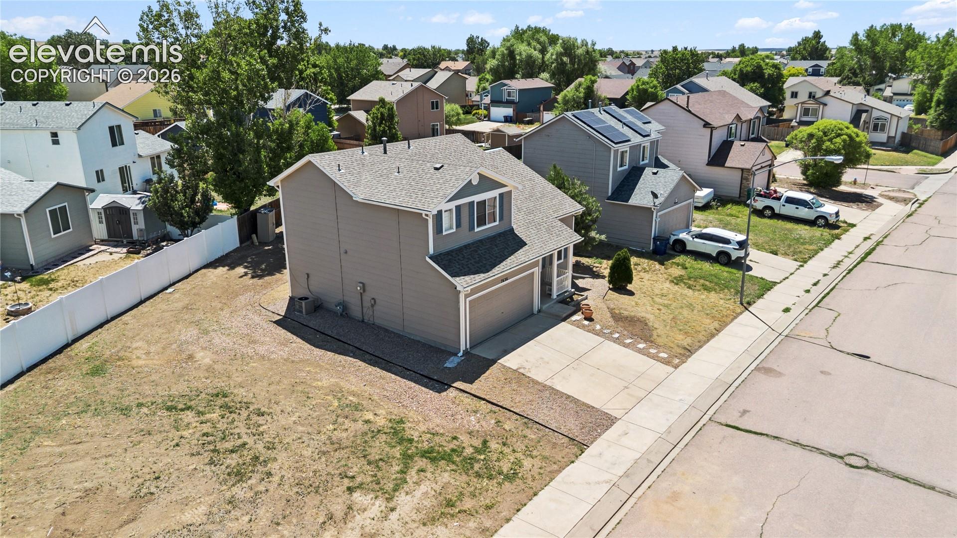 7636 Middle Bay Way