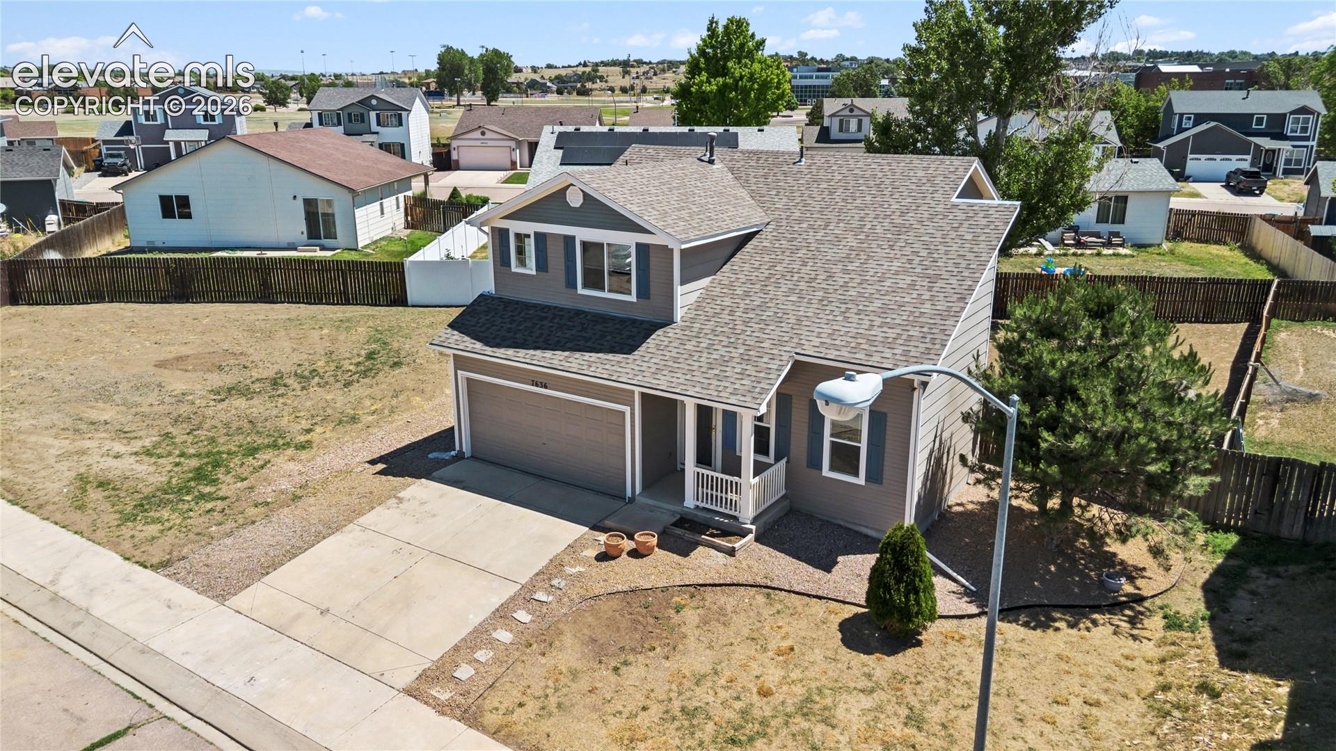 7636 Middle Bay Way