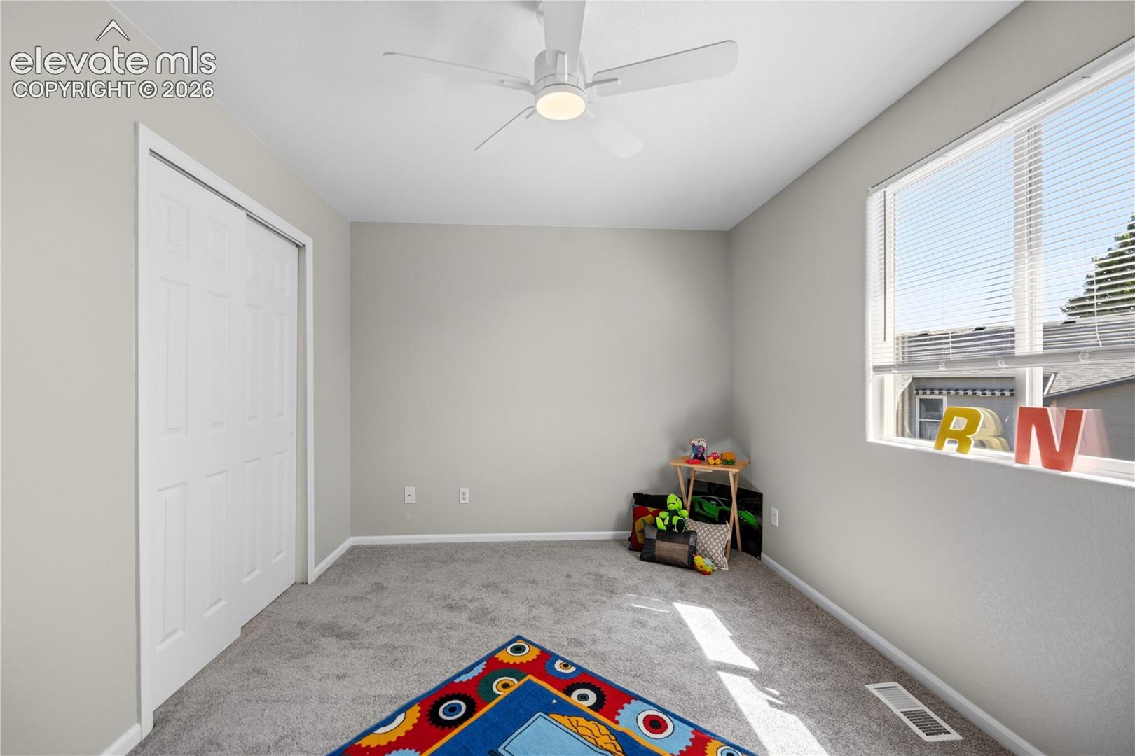 7636 Middle Bay Way