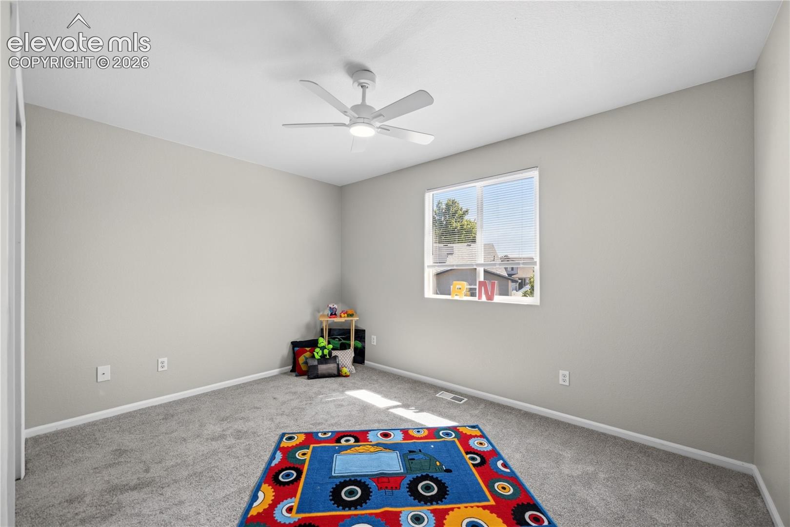 7636 Middle Bay Way