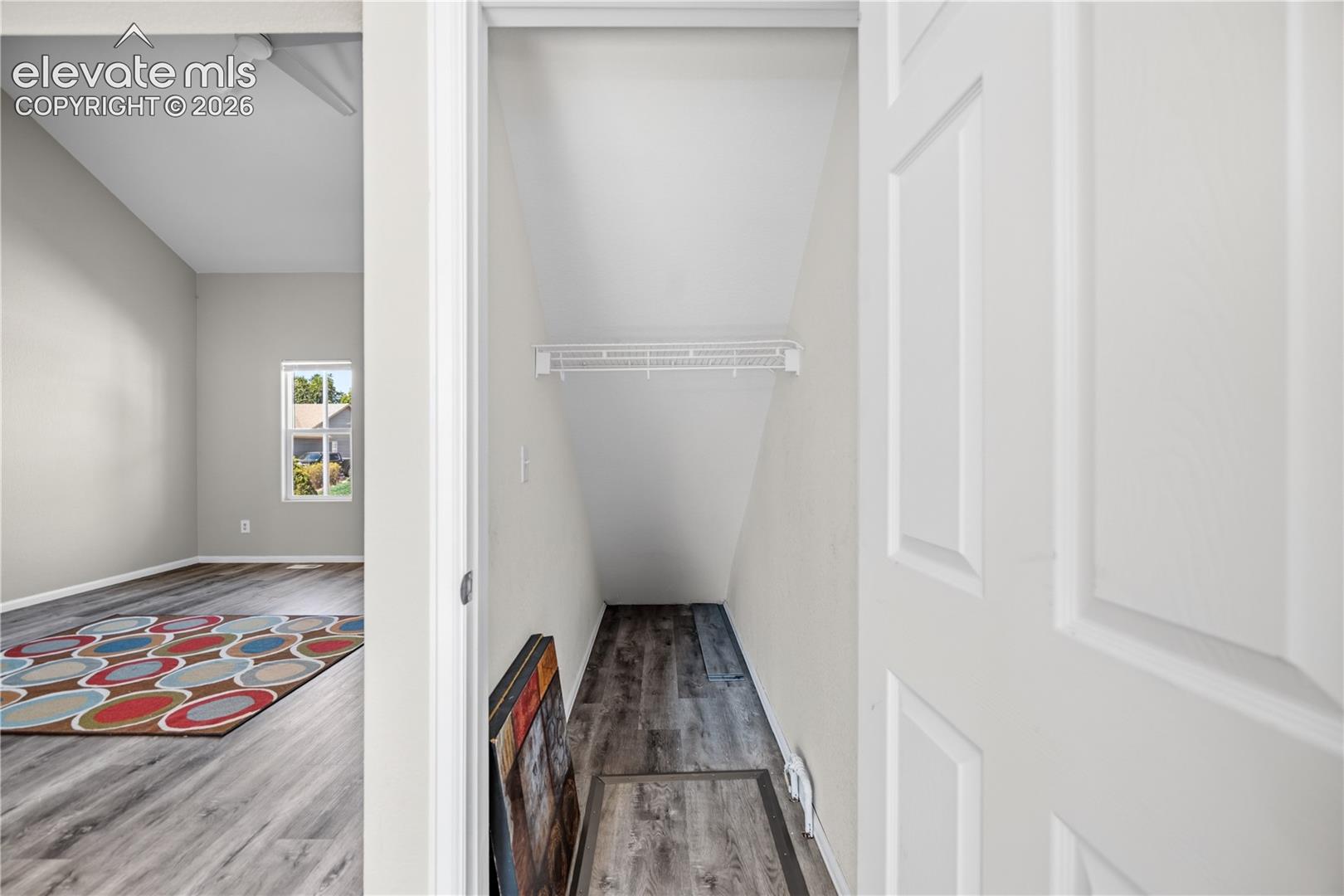 7636 Middle Bay Way