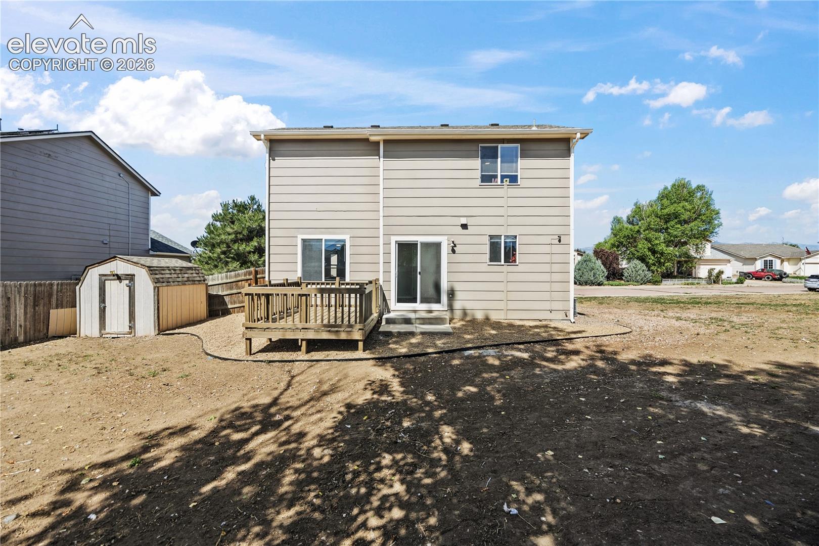 7636 Middle Bay Way