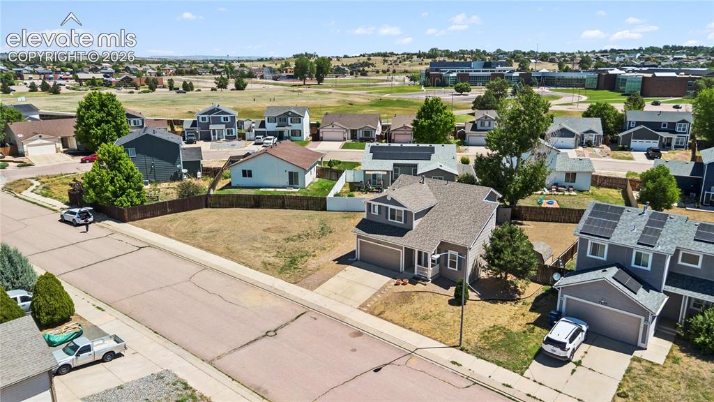 7636 Middle Bay Way