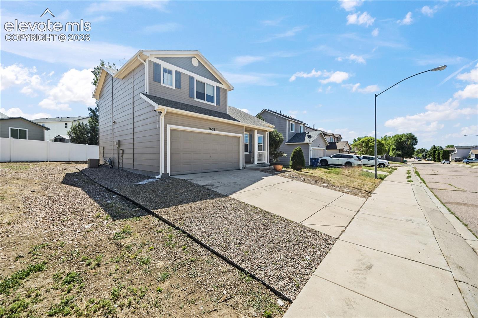 7636 Middle Bay Way