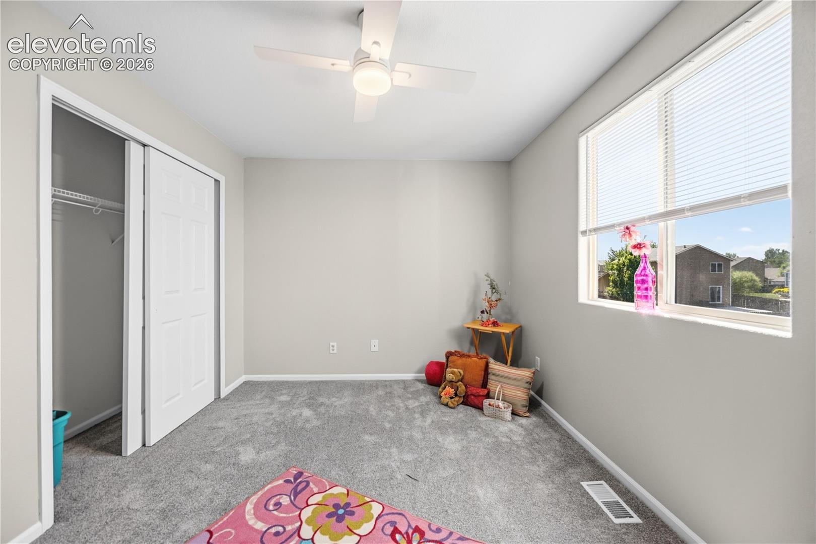 7636 Middle Bay Way