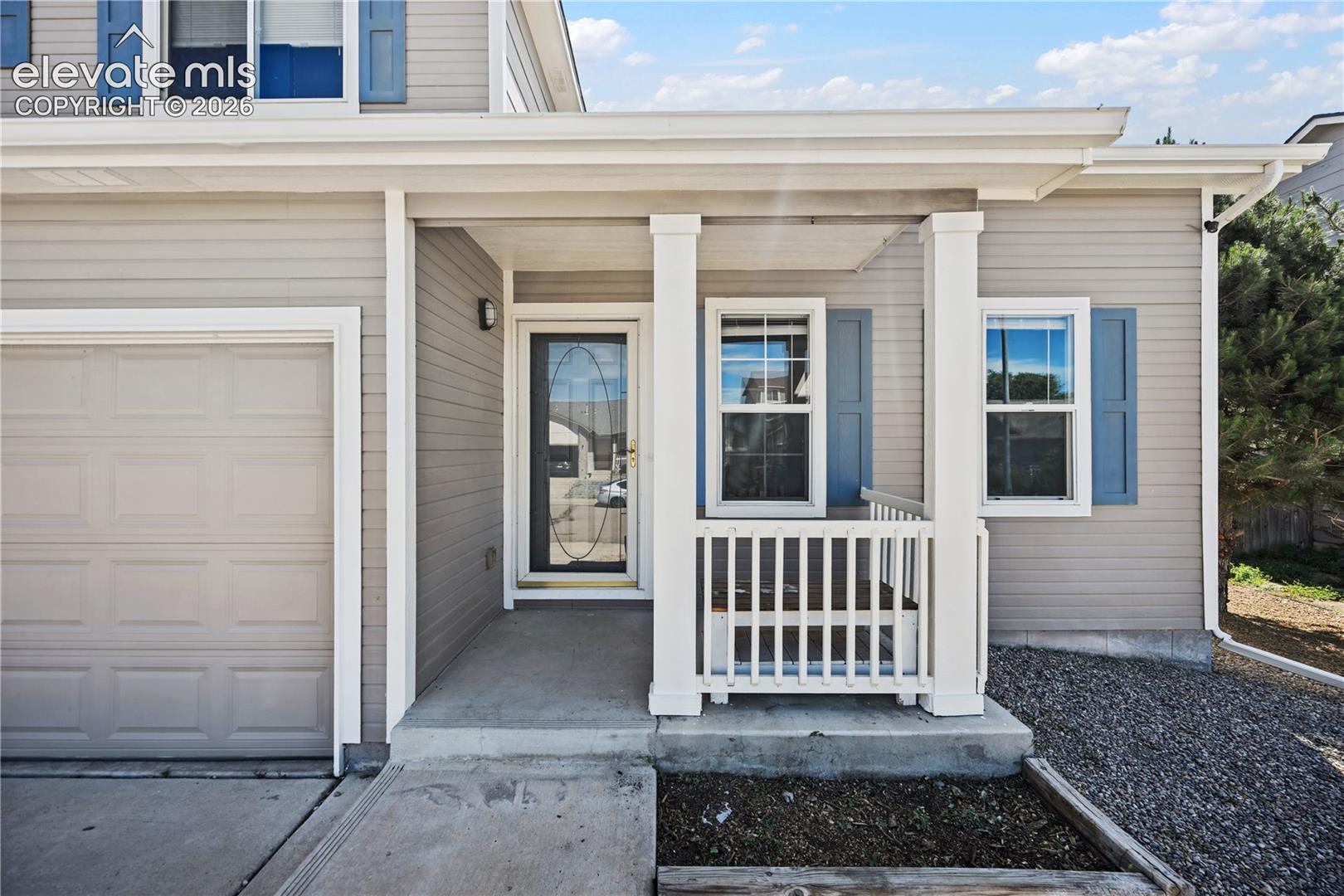 7636 Middle Bay Way