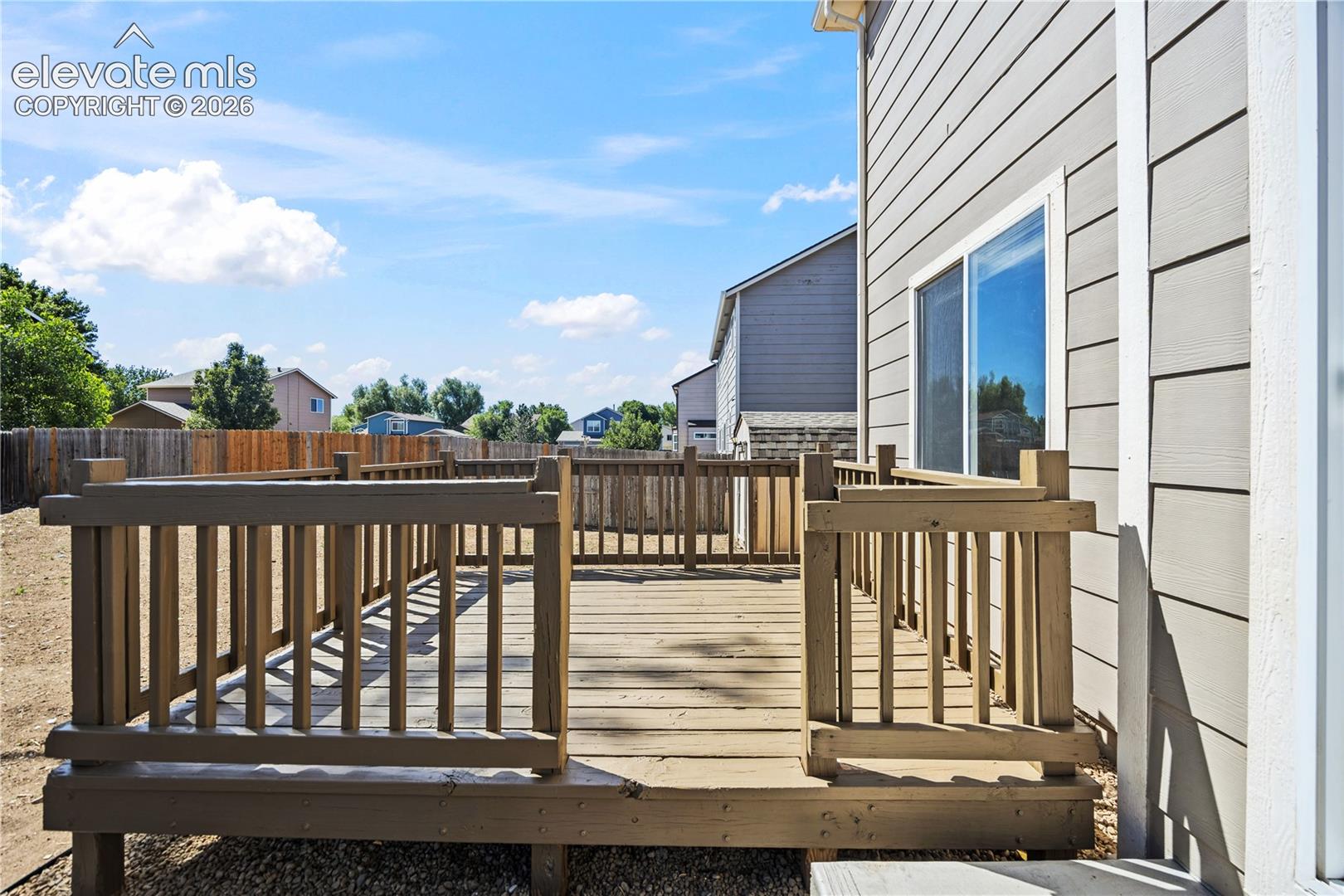 7636 Middle Bay Way