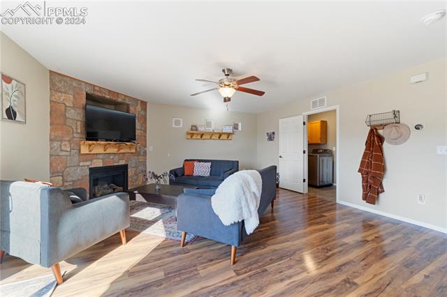 7165 Josh Byers Way