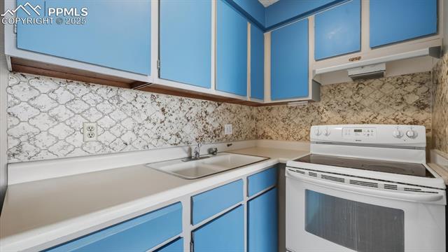 411 Lakewood Circle B709