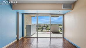 411 Lakewood Circle B709
