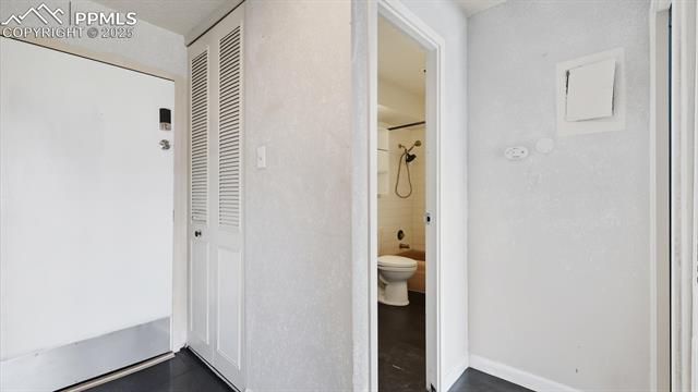 411 Lakewood Circle B709