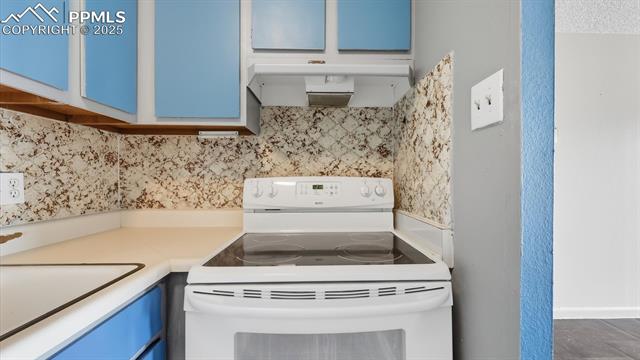 411 Lakewood Circle B709