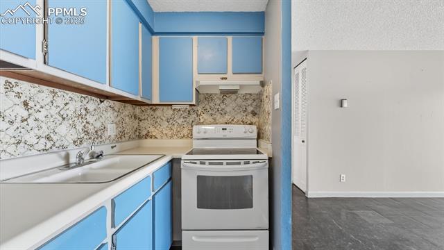 411 Lakewood Circle B709