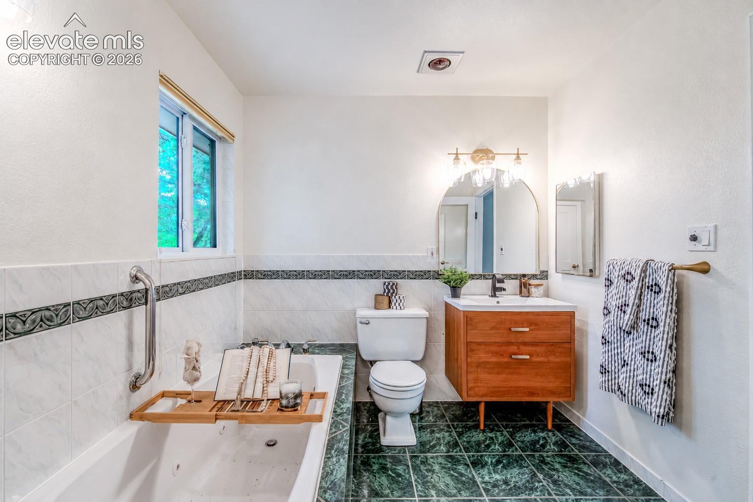 5233 Cambria Drive