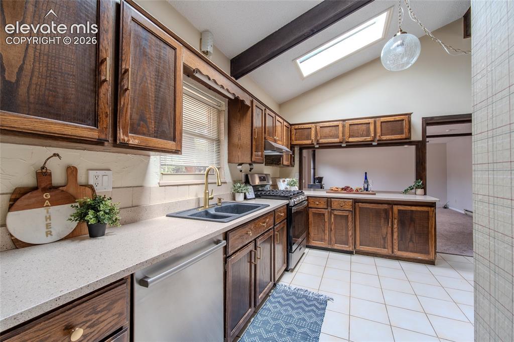 5233 Cambria Drive