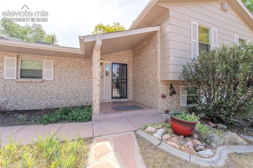 5233 Cambria Drive