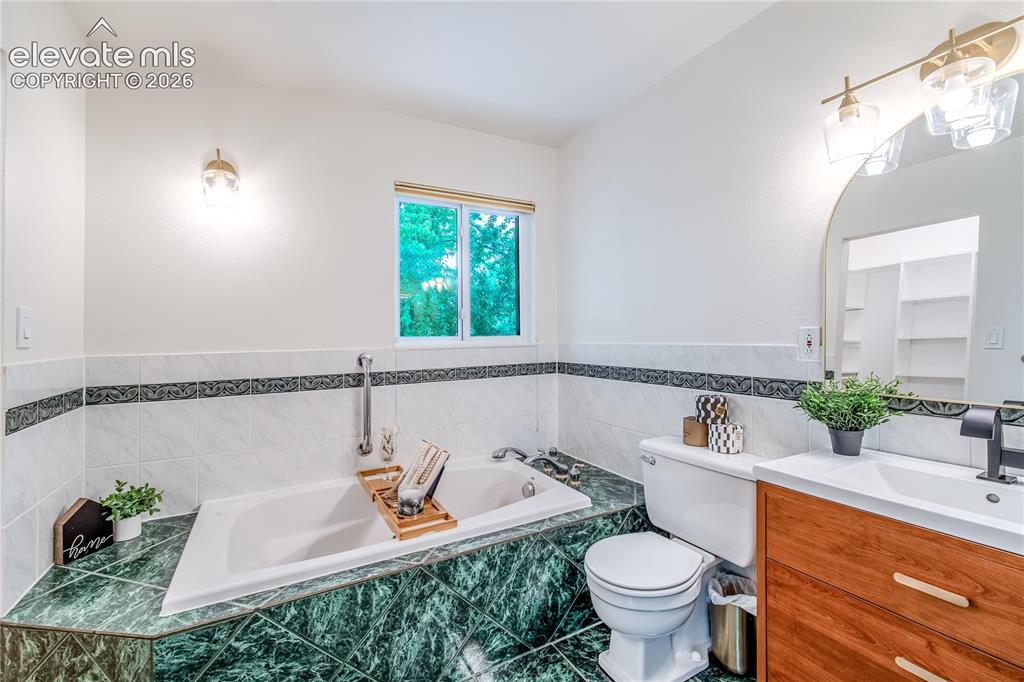 5233 Cambria Drive