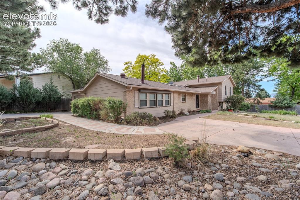 5233 Cambria Drive