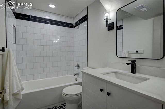 5055 Slickrock Drive