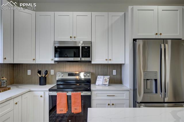 5055 Slickrock Drive