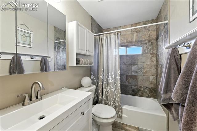 1512 Keaton Lane
