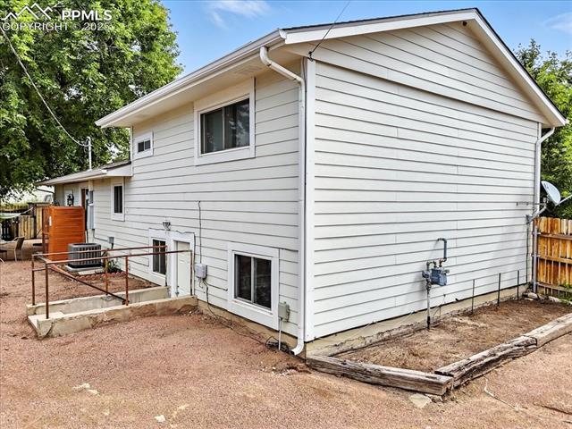1512 Keaton Lane