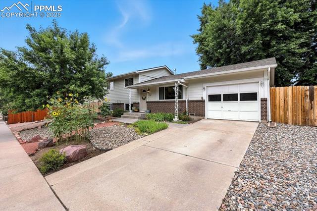1512 Keaton Lane